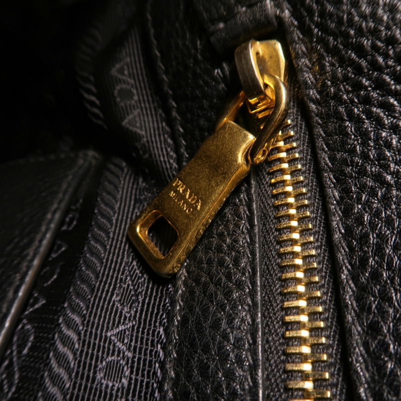 PRADA 牛皮皮革Vitello Phoenix金扣手挽肩背兩用袋-14