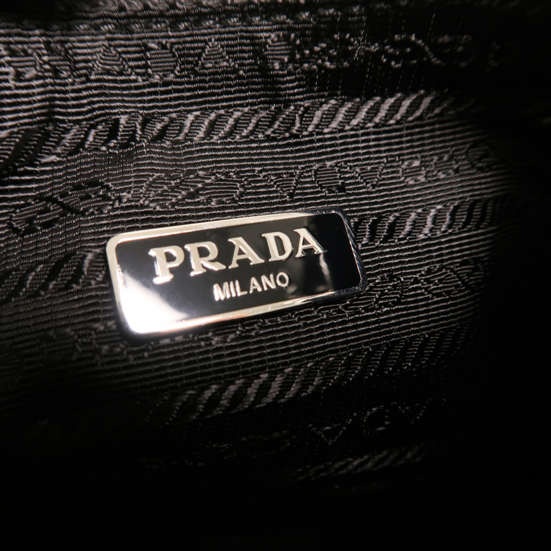 PRADA 尼龍Re-Edition 2005銀扣鏈帶肩背袋-5