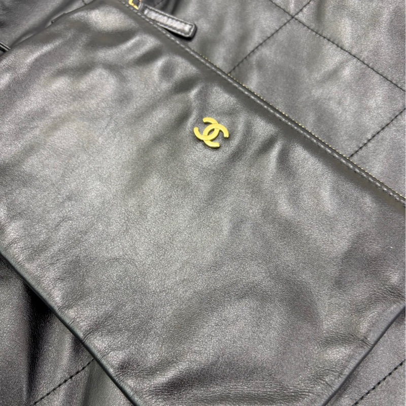 Chanel 香奈兒 22bag黑金牛皮中號垃圾袋 22年晶片款-8