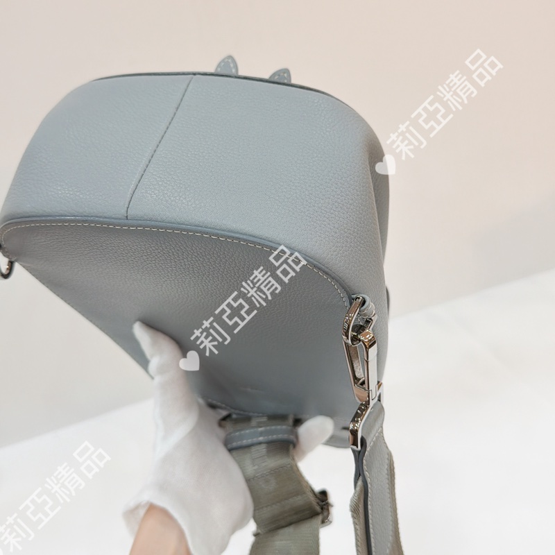 莉亞精品♡ Dior 斜背胸包 灰藍 二手美包-11