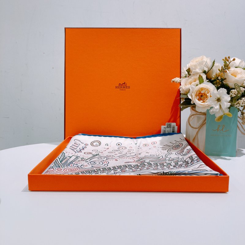 TW4746  Hermes 愛馬仕 90cm方巾 H標誌 Please Hold The Line 90x90cm Scarf Blanc/Blue-2