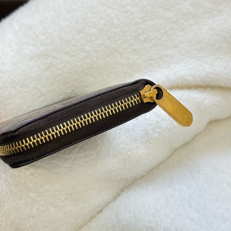 Lv經典老花拉鏈長夾-2