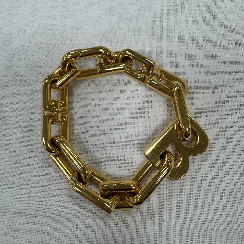 🎉盒、防塵套 穿搭必入 BALENCIAGA 金色字母手環-7