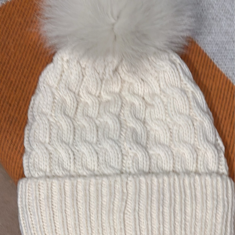 Moncler Grenoble 頂級羊絨混紡狐狸毛球針織帽 (米白色)-1