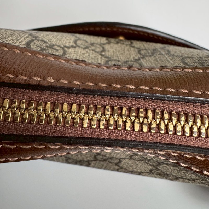 💖不買會後悔‼️超百搭 烏木色拼棕色經典花紋斜背包-22