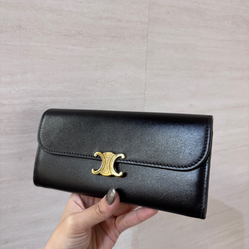 Celine Triomphe 黑色滑面牛皮凱旋門長夾-1