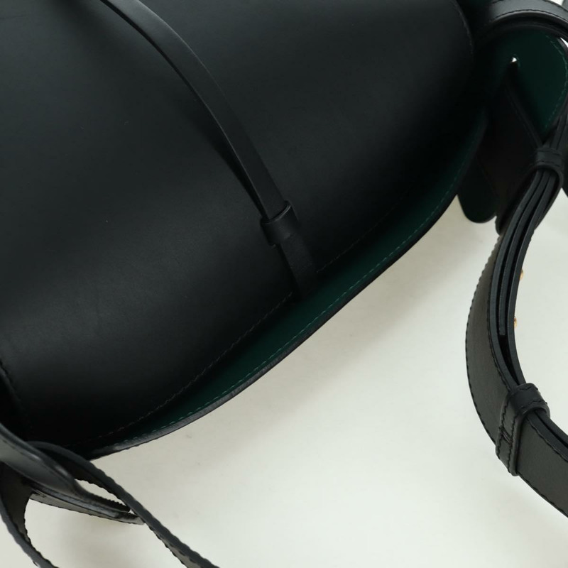 【日本直送】BURBERRY 水桶單肩包 皮革 黑色 金色 正品 am10807V-5