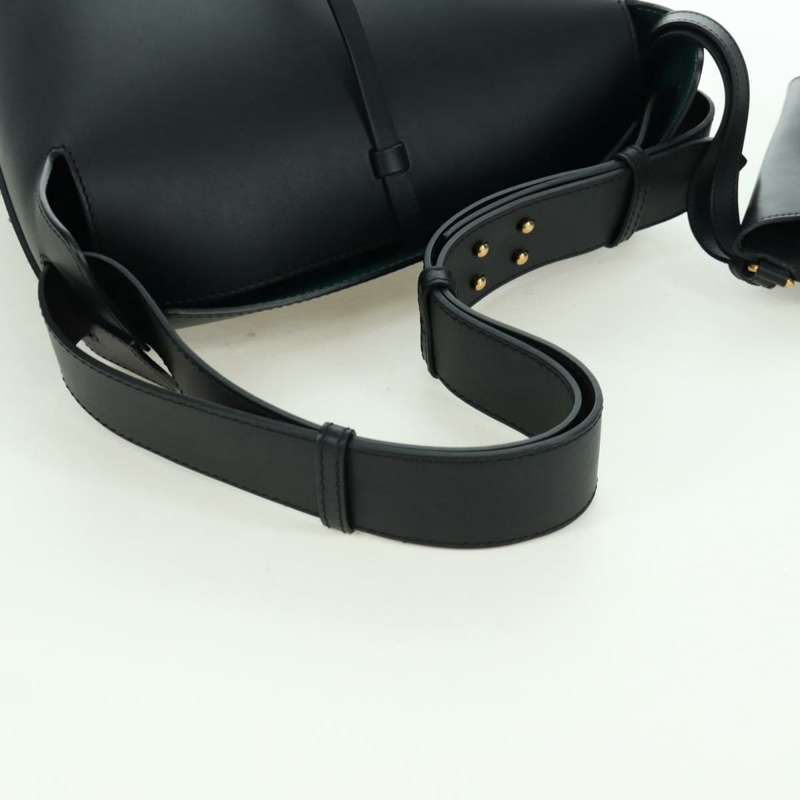 【日本直送】BURBERRY 水桶單肩包 皮革 黑色 金色 正品 am10807V-6