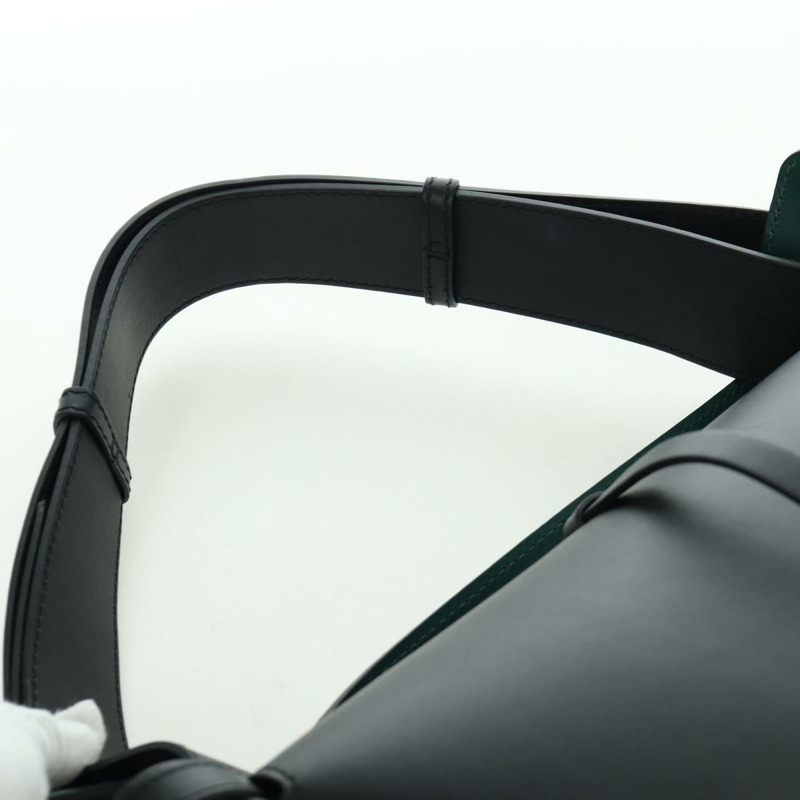 【日本直送】BURBERRY 水桶單肩包 皮革 黑色 金色 正品 am10807V-13