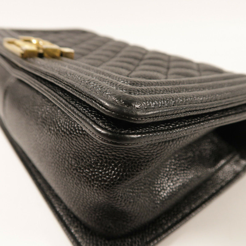 CHANEL 牛皮皮革Boy 25金扣肩背袋-10