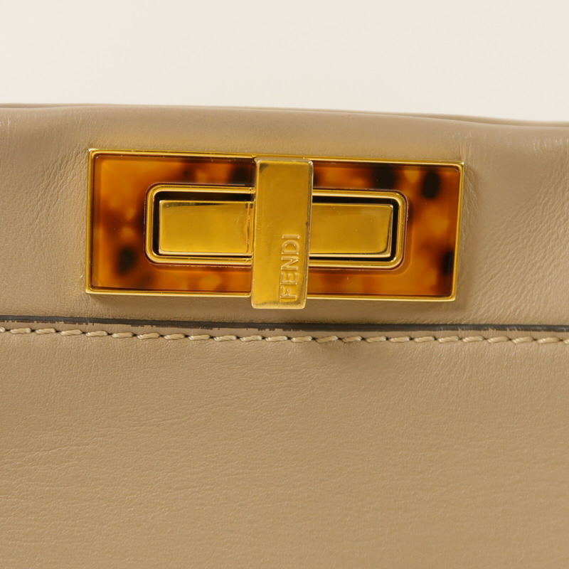 FENDI 牛皮皮革Peekaboo Medium金扣手挽肩背兩用袋-9