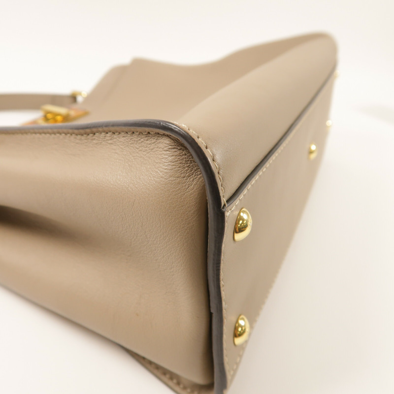 FENDI 牛皮皮革Peekaboo Medium金扣手挽肩背兩用袋-12