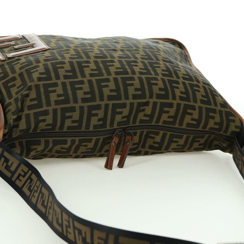 【日本直送】FENDI Zucca帆布單肩包 黑色棕色 正品 173487V-5