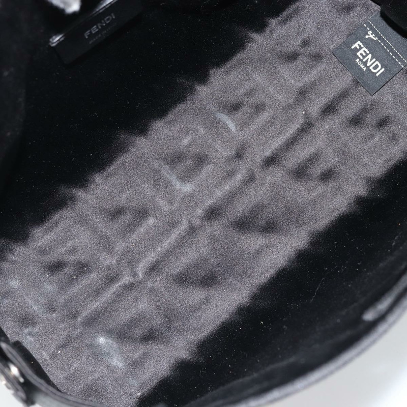 【日本直送】FENDI Zucca帆布Peek A Boo Defender單肩包 黑色銀色 正品 ARZ227V-10