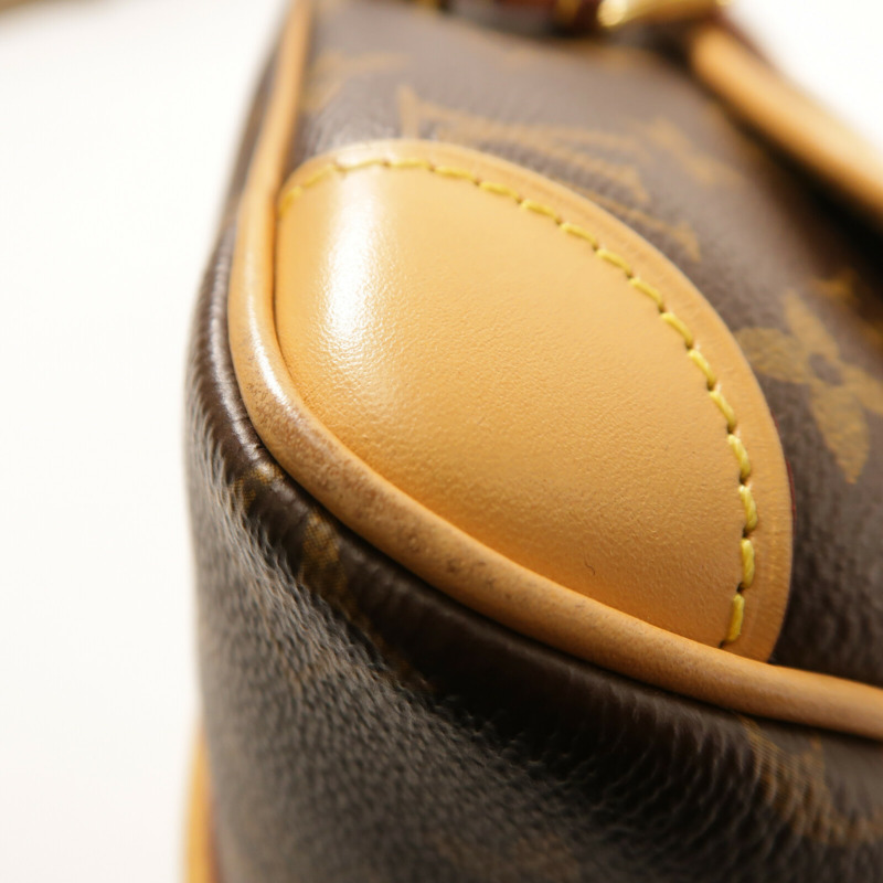 LOUIS VUITTON Monogram Diane金扣肩背袋-13