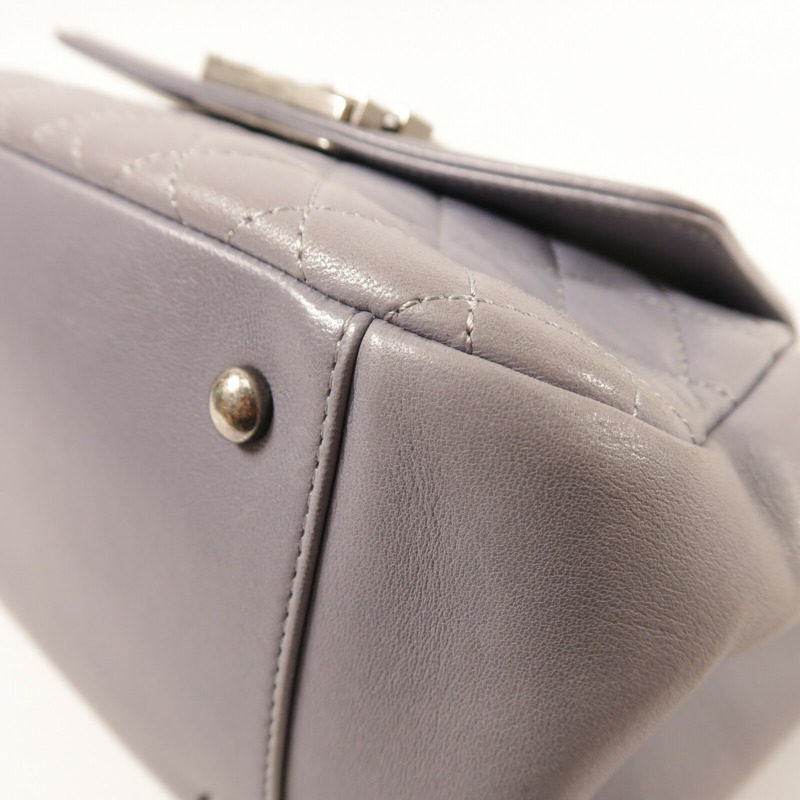 CHANEL 羊皮皮革Shoulder Bag銀扣鏈帶肩背袋-10