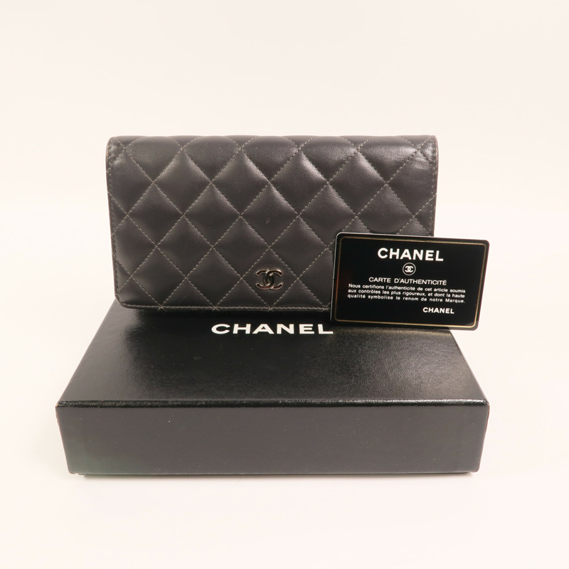 CHANEL 羊皮皮革Long Wallet銀扣長錢包-9