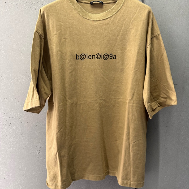 二手Balenciaga卡其色短袖T恤-0