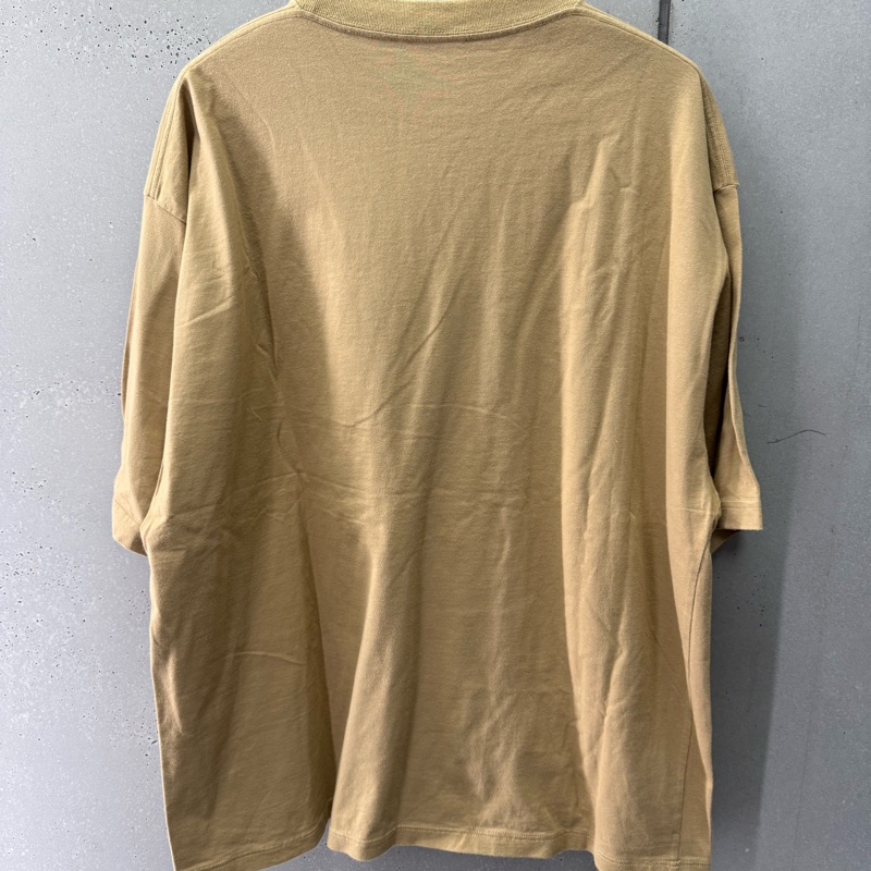 二手Balenciaga卡其色短袖T恤-1