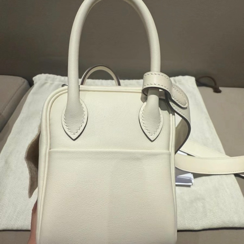 有購証✨ Hermes mini lindy奶油白銀扣拼芝麻色，B刻24年單-4