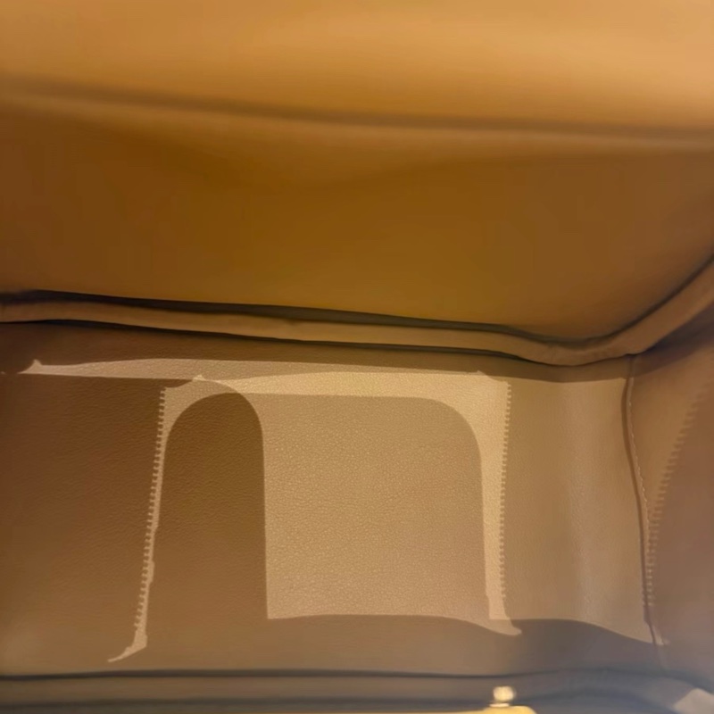 有購証✨ Hermes mini lindy奶油白銀扣拼芝麻色，B刻24年單-6