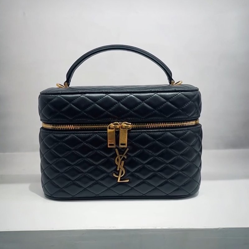 ✨2026季度全新✨Saint Laurent 851572 GABY Vanity 大款 菱格小羊皮化妝包 黑色-5