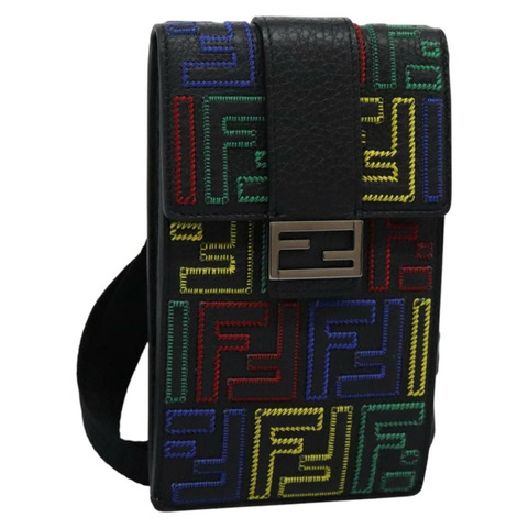 FENDI Zucca 帆布智慧型手機袋黑色正品 110673V
