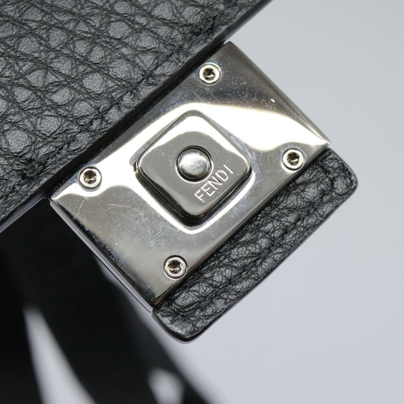 【日本直送】FENDI Zucca 帆布智慧型手機袋黑色正品 110673V-8