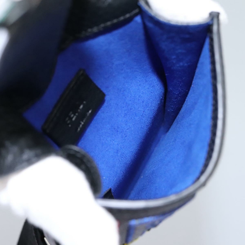 【日本直送】FENDI Zucca 帆布智慧型手機袋黑色正品 110673V-9