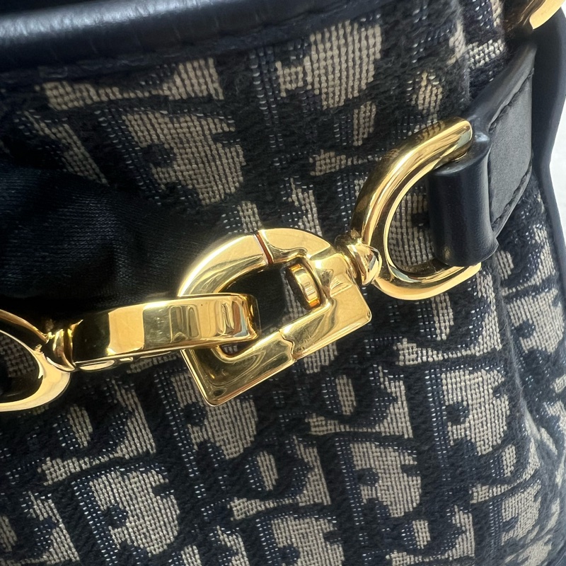 Dior c’est dior 藍色老花小號水桶斜挎包-11