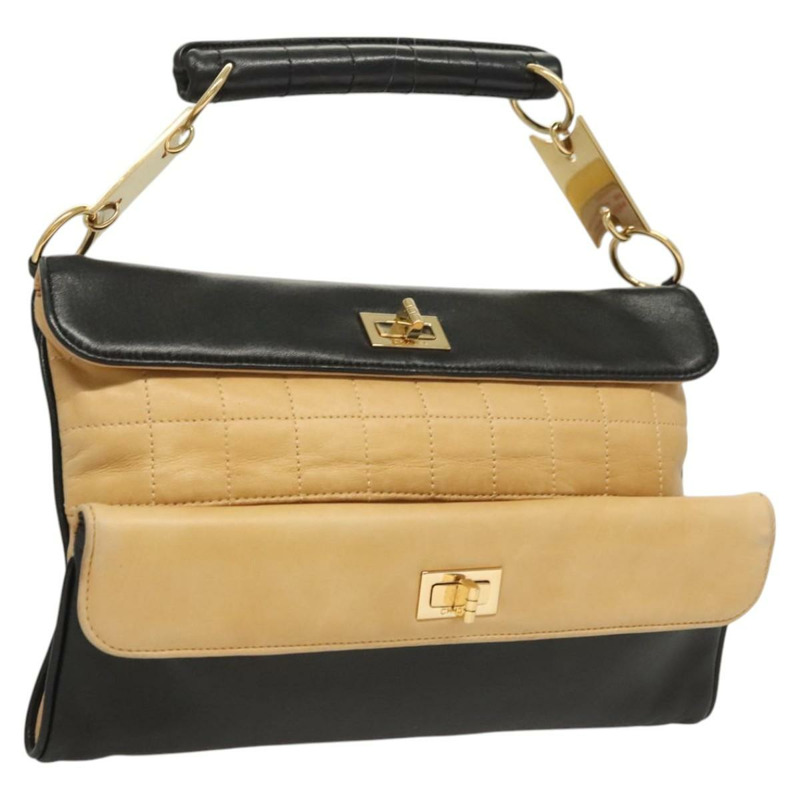 【日本直送】香奈兒 Choco Bar 手提包，羊皮，米色/黑色，CC 標誌，貨號 123516V-0