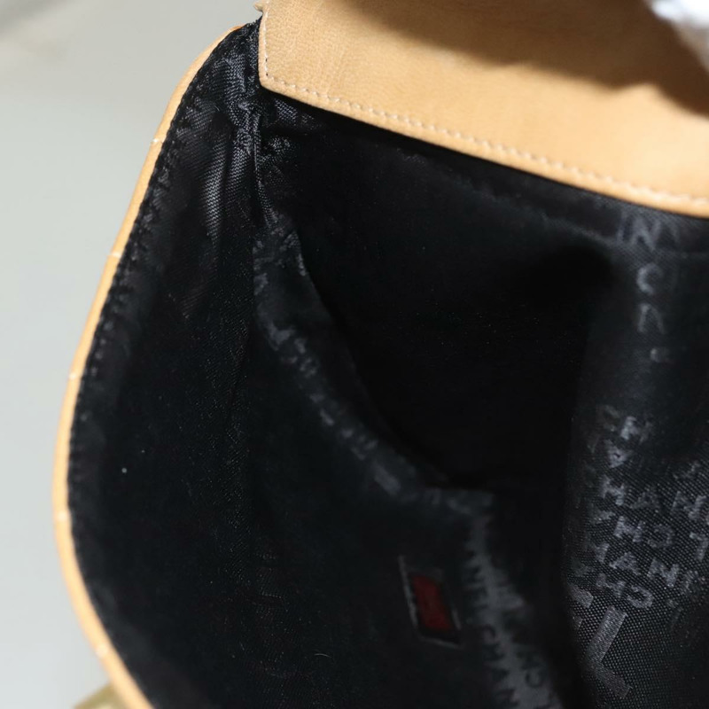 【日本直送】香奈兒 Choco Bar 手提包，羊皮，米色/黑色，CC 標誌，貨號 123516V-21