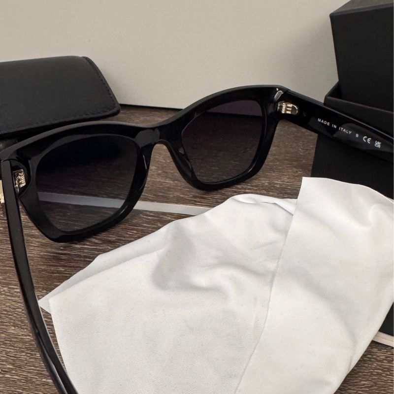 Chanel香奈兒雷射logo墨鏡小臉神器 太陽眼鏡-7