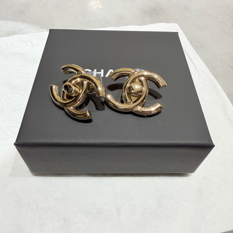 Chanel書包扣耳環-5