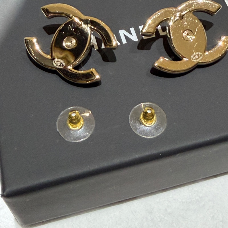 Chanel書包扣耳環-9
