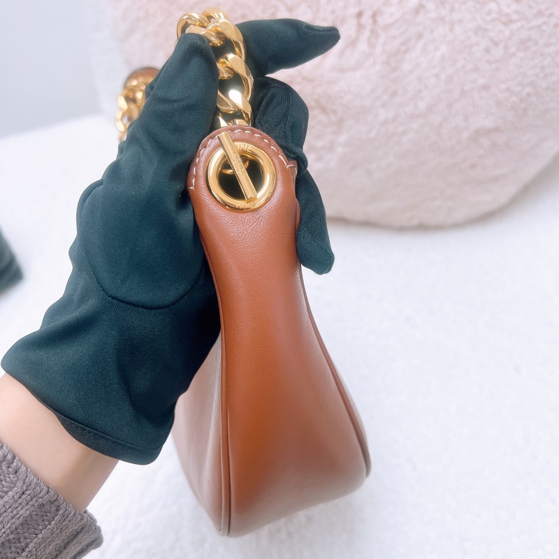 Celine ava 中號棕色鏈條腋下包-4