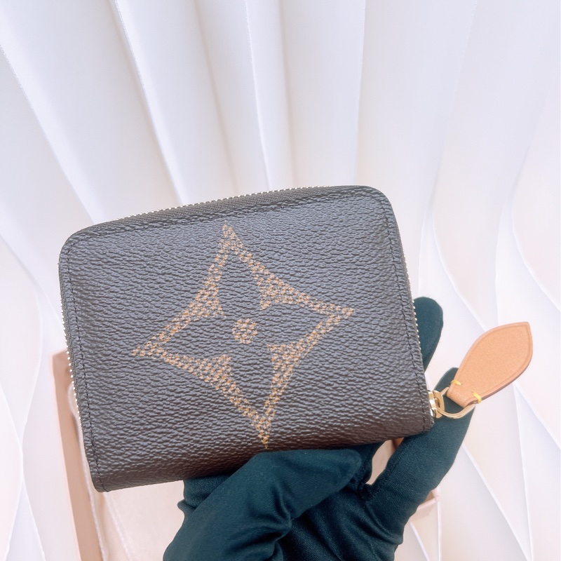 Lv 老花拉鏈短夾/零錢包/卡包-1