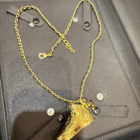 香奈兒長項鍊