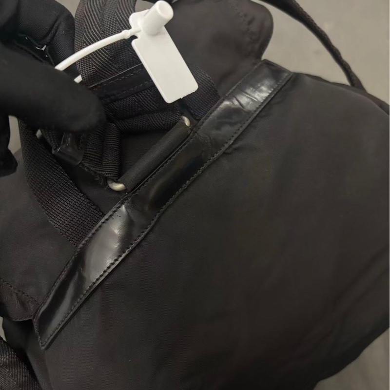 Prada黑銀雙肩包30cm-4