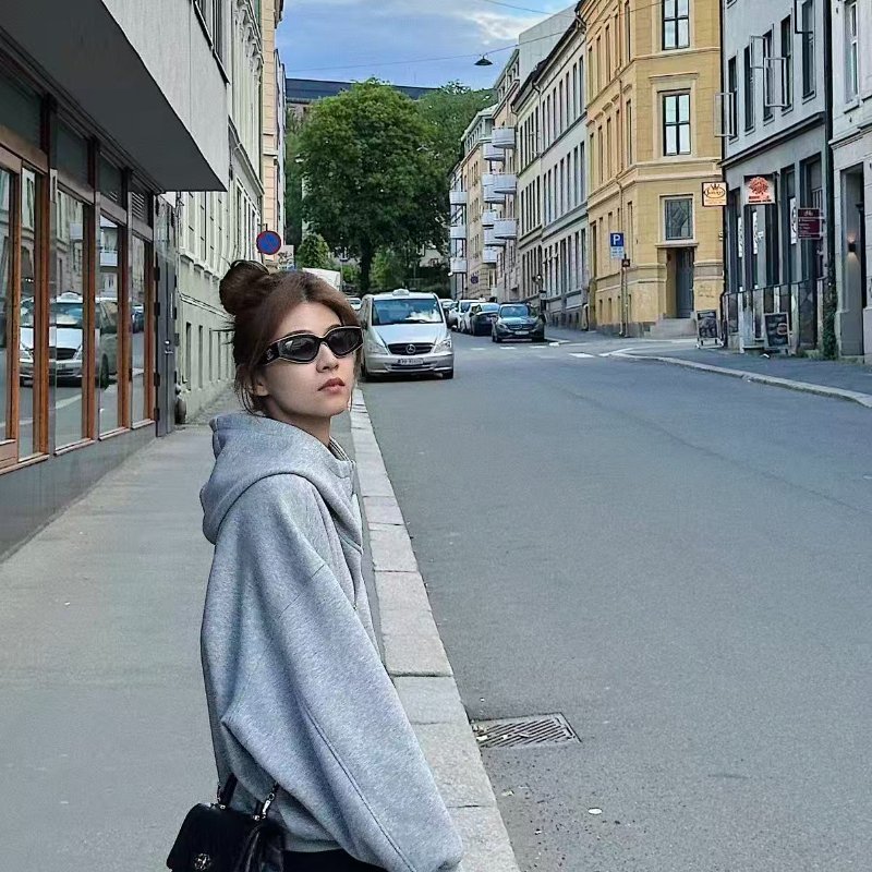 chanel 奶棕色奶茶色拚黑色太陽眼鏡 6056 全新全配-1