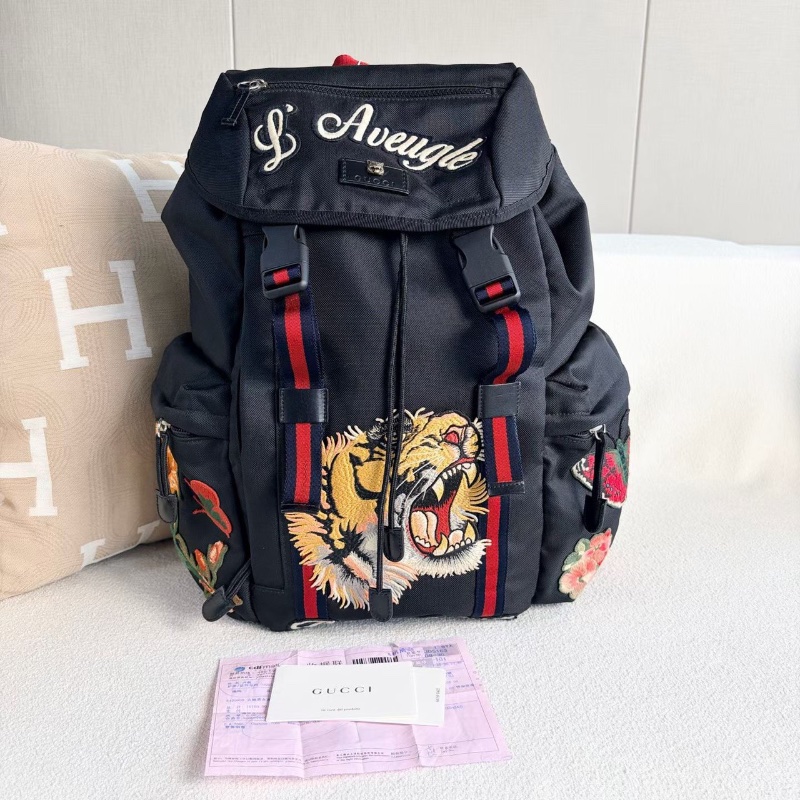 Gucci刺繡虎頭後背包 黑色 98新配件塵袋購證32*45*14-2
