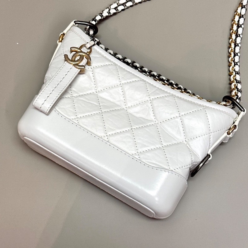 CHANEL白色小號流浪包 20*15*9 98新配件保卡塵袋-2