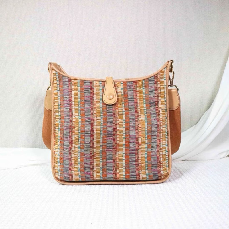 HERMES EVELYNE29  羊切皮 肩背包29*31*9 98新肩帶塵袋-8