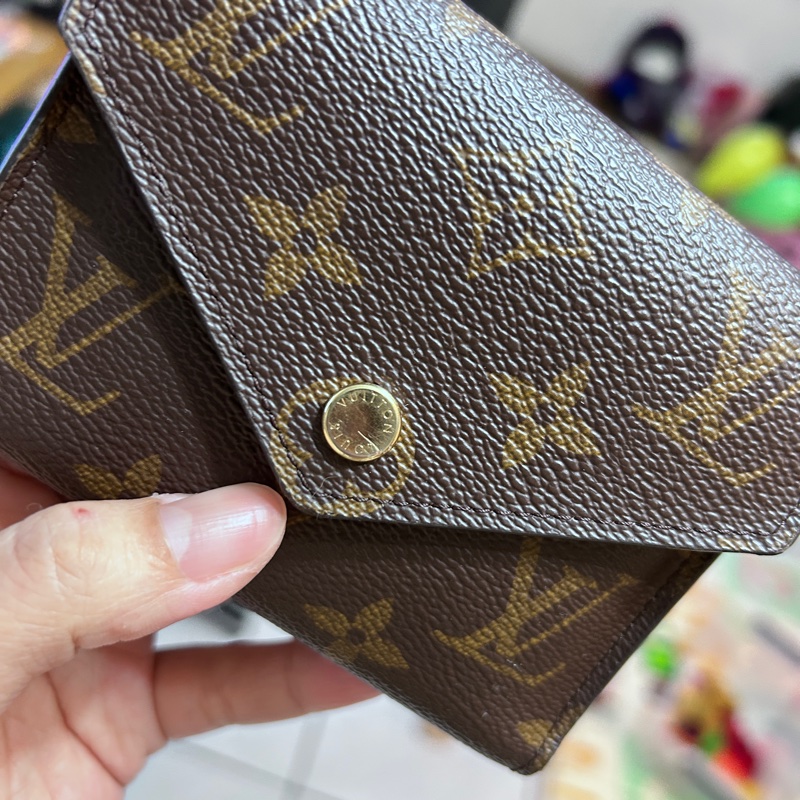 LV 真皮短夾-6