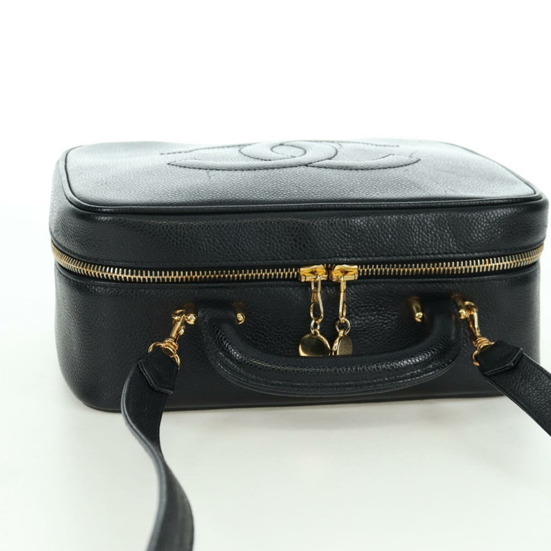 【日本直送】香奈兒 (CHANEL) 魚子醬皮雙肩包，黑色金色雙C標誌，兩用款，貨號 mr2050SAV-5