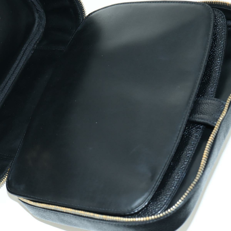 【日本直送】香奈兒 (CHANEL) 魚子醬皮雙肩包，黑色金色雙C標誌，兩用款，貨號 mr2050SAV-23