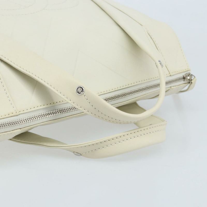 【日本直送】香奈兒白色銀色雙C標誌皮革手提包 Auth bs32771-6