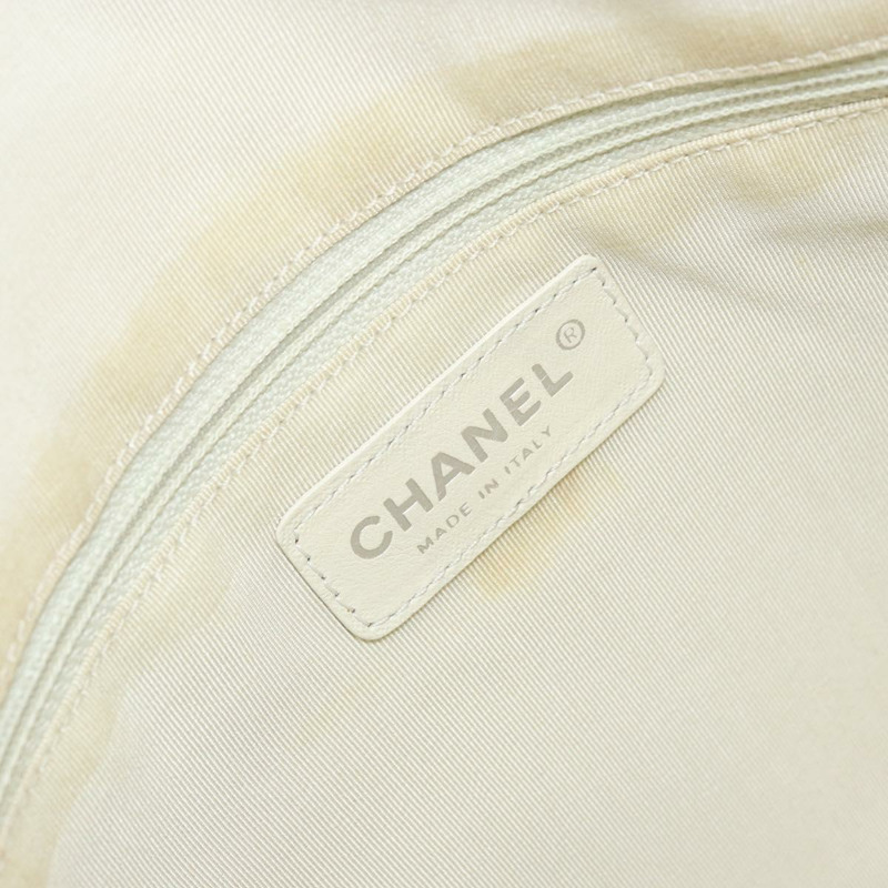 【日本直送】香奈兒白色銀色雙C標誌皮革手提包 Auth bs32771-19