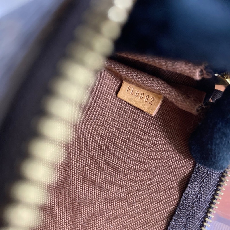 LV 麻將包 中號 附長鏈條可斜背🏅-17