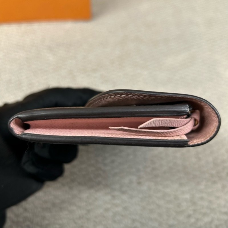 LV路易威登粉豆豆長款錢包 粉色內裡 有刻字 卡位充足 容量實用 日常百搭-7